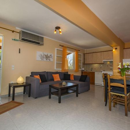 גאיוס Galazio Sunset Villas חדר תמונה